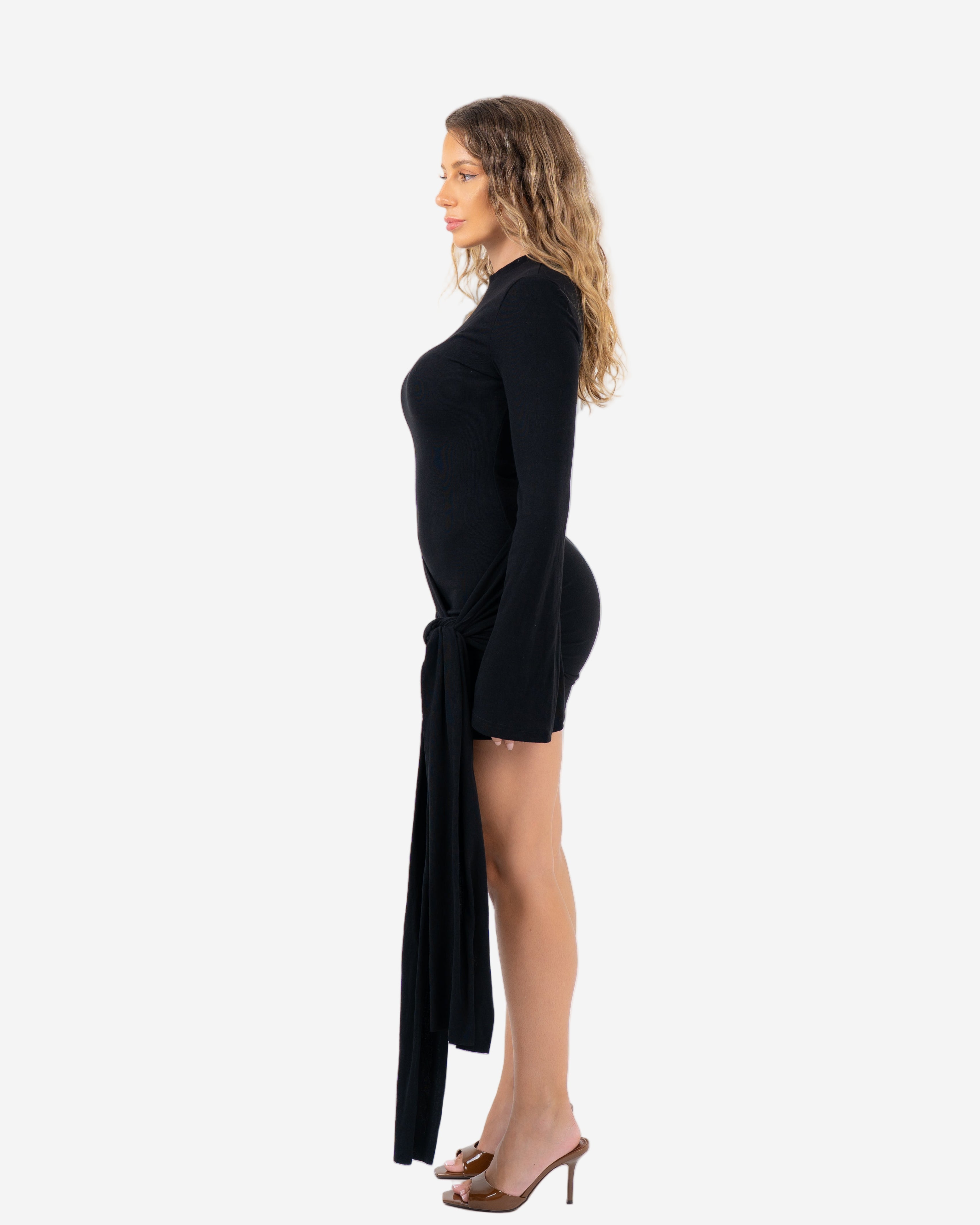 LONG SLEEVE DRAPED FRONT DRESS BLACK