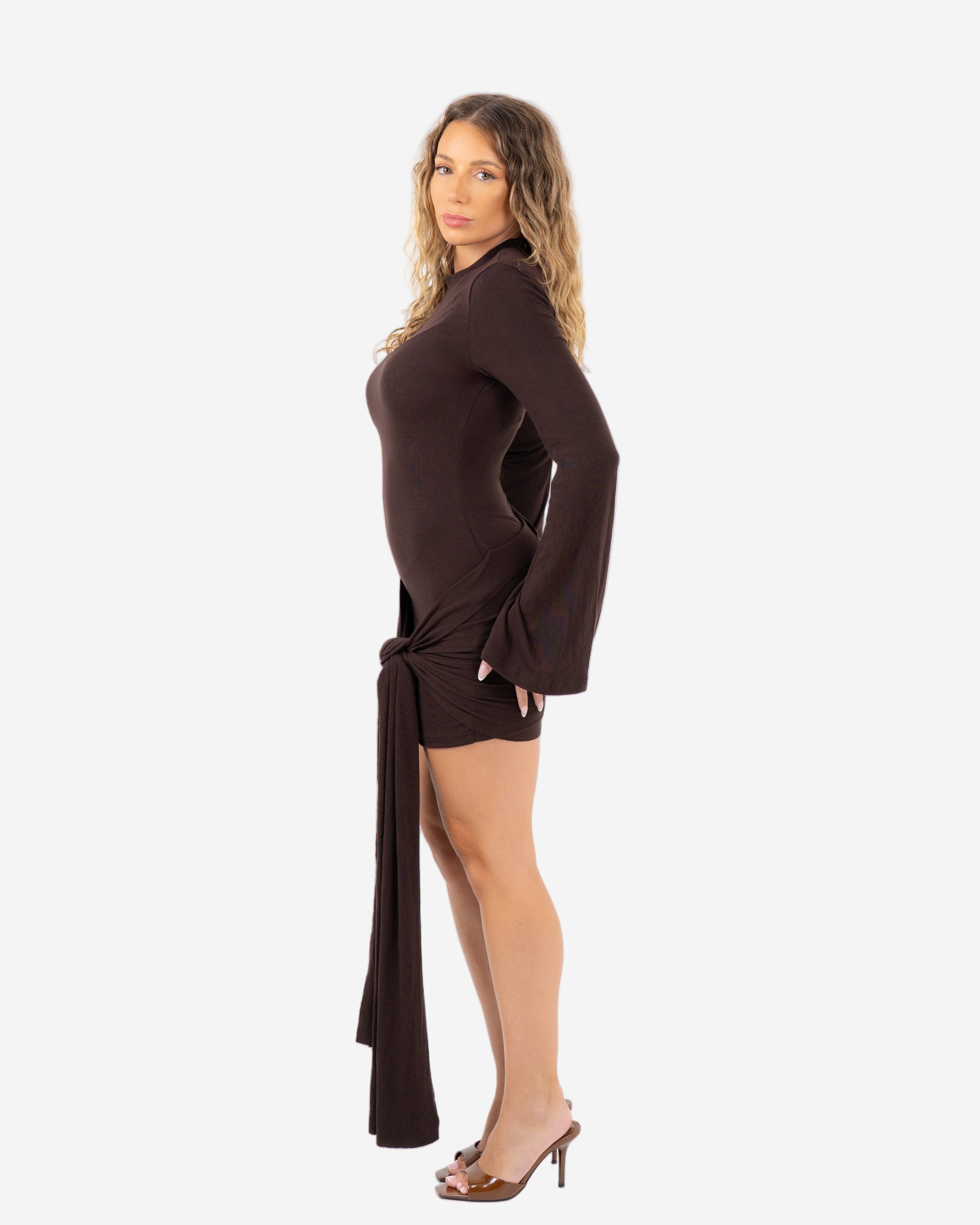 LONG SLEEVE DRAPED FRONT DRESS BROWN