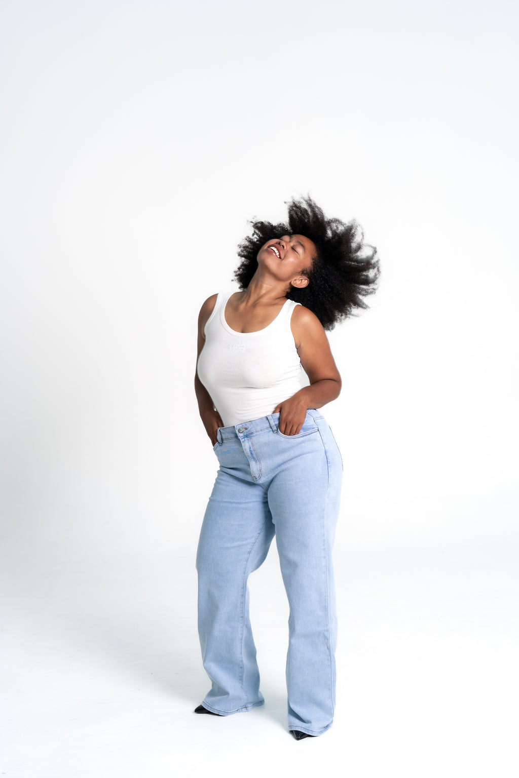 LIGHT WASH WIDE LEG JEANS - IL 80CM