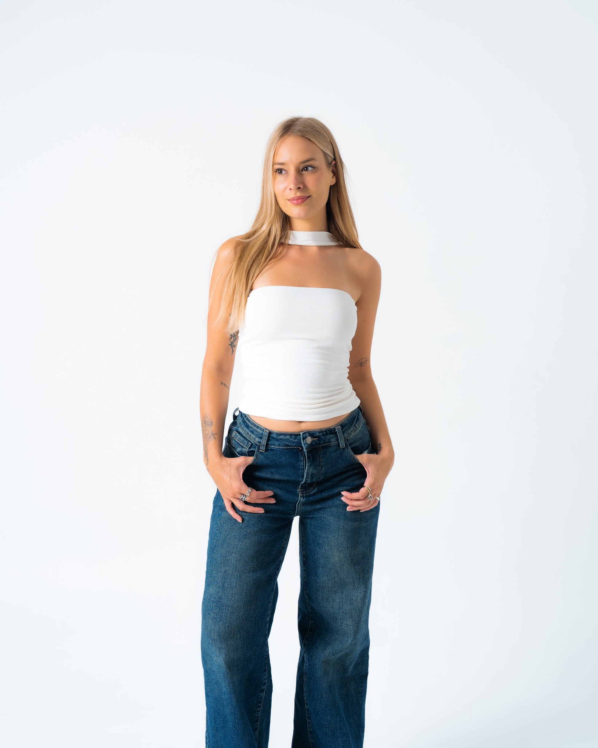 ASHIKUBI Top WHITE