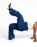 BLAUWEJEANS  WIDE LEG  EN KLEINE VOORZAKEN - IL 80 CM