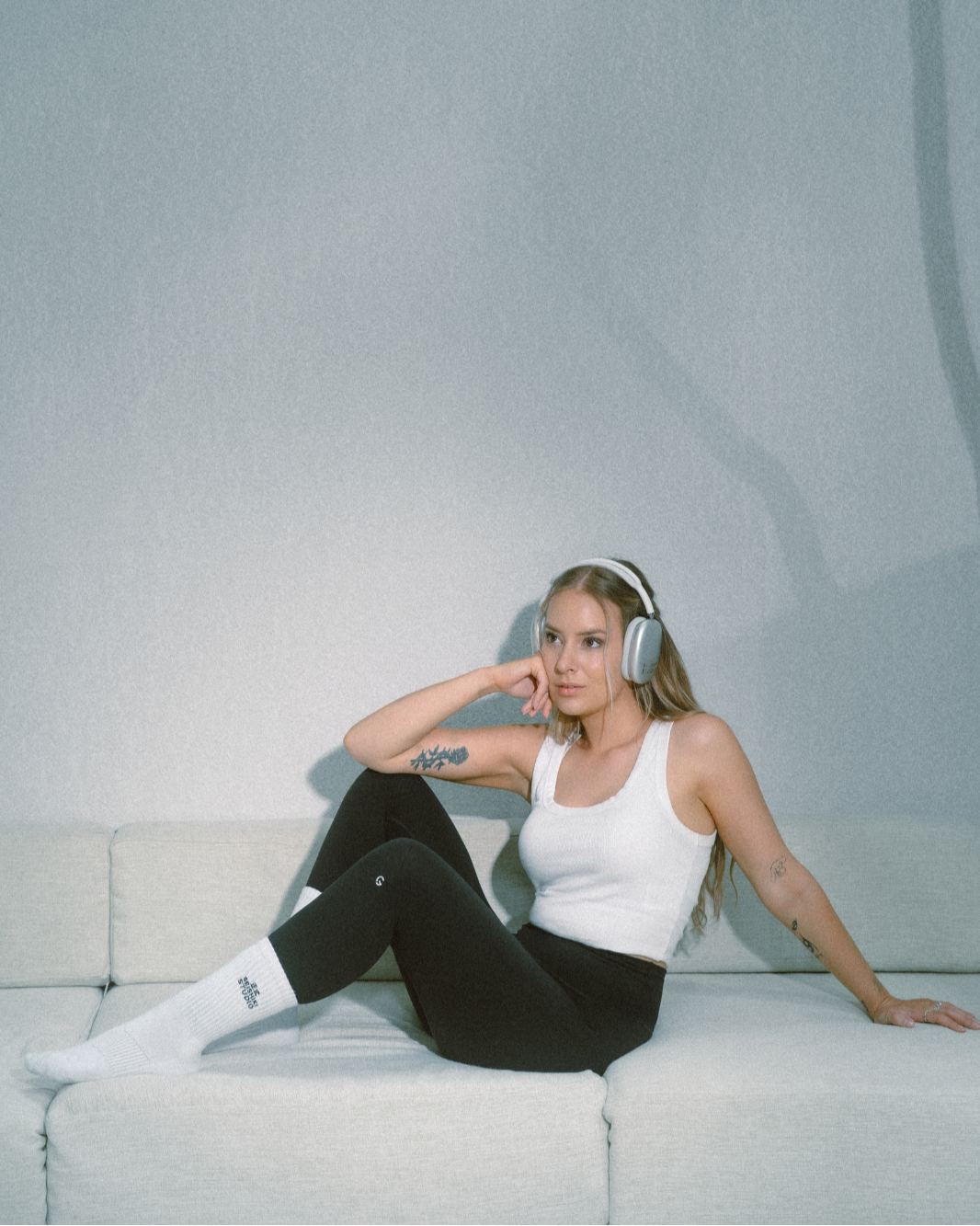 SEISHIKI STUDIO HIGH SOCKS